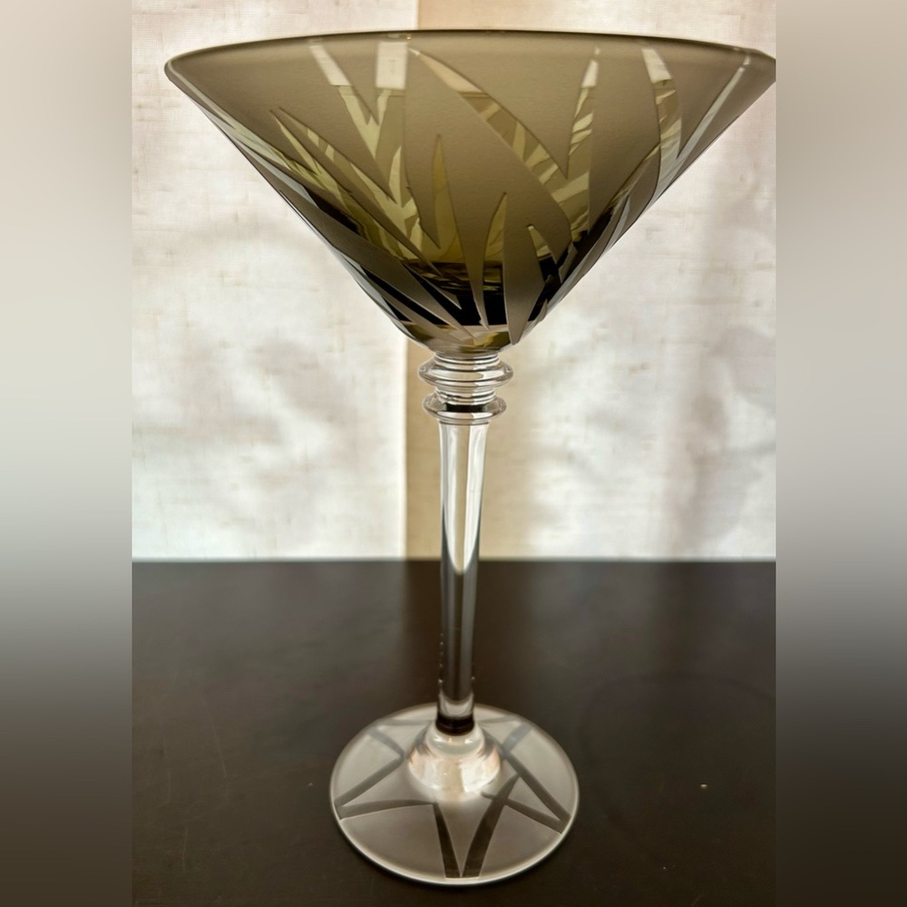 Artisan signed Robb & Stucky Martini glass 2006 smoky Gray.